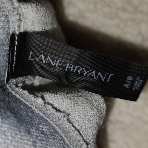 Lane Bryant plus size A/B grey leggings - Picture 2 of 3